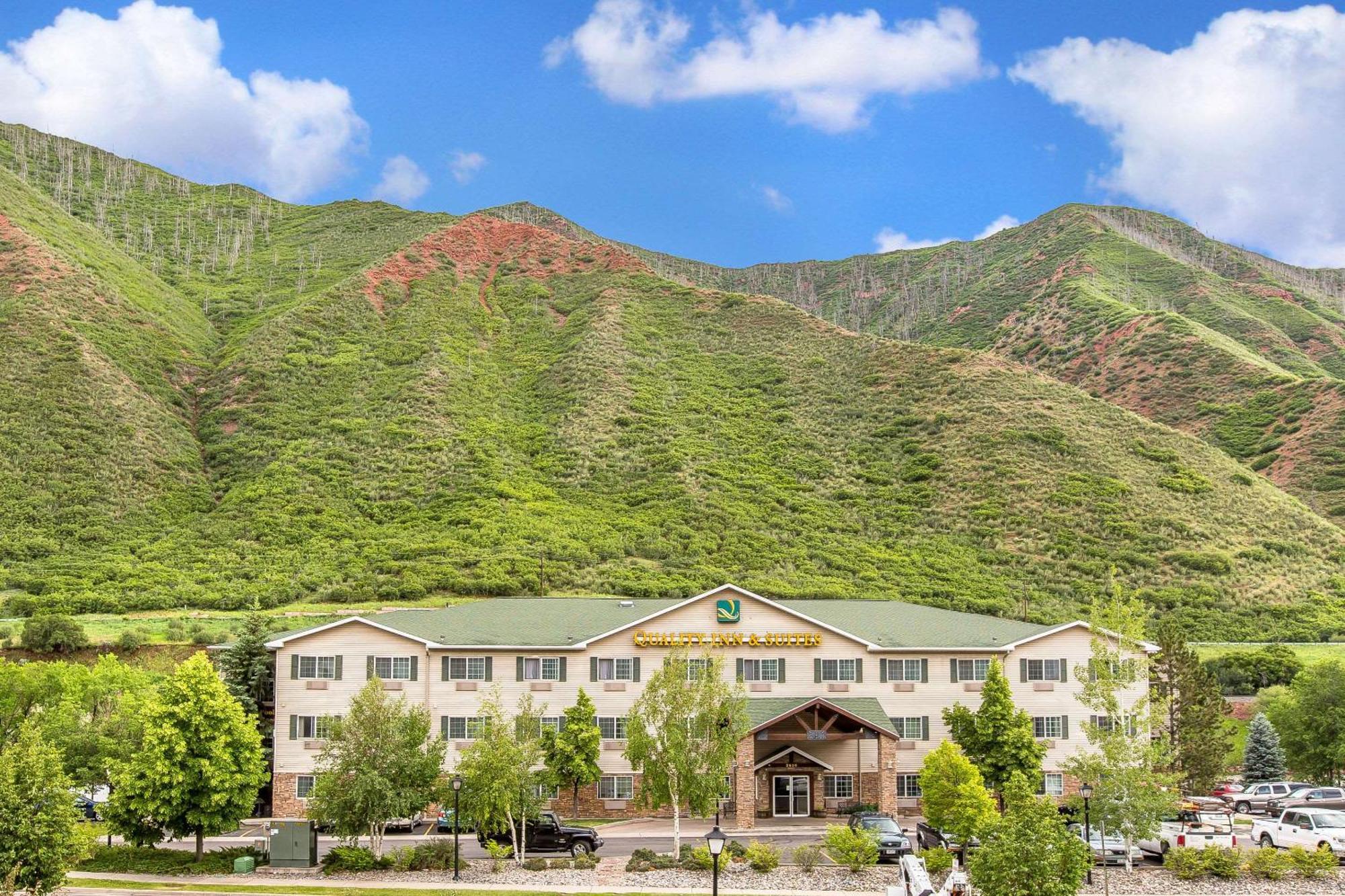 Quality Inn & Suites On The River Glenwood Springs Esterno foto